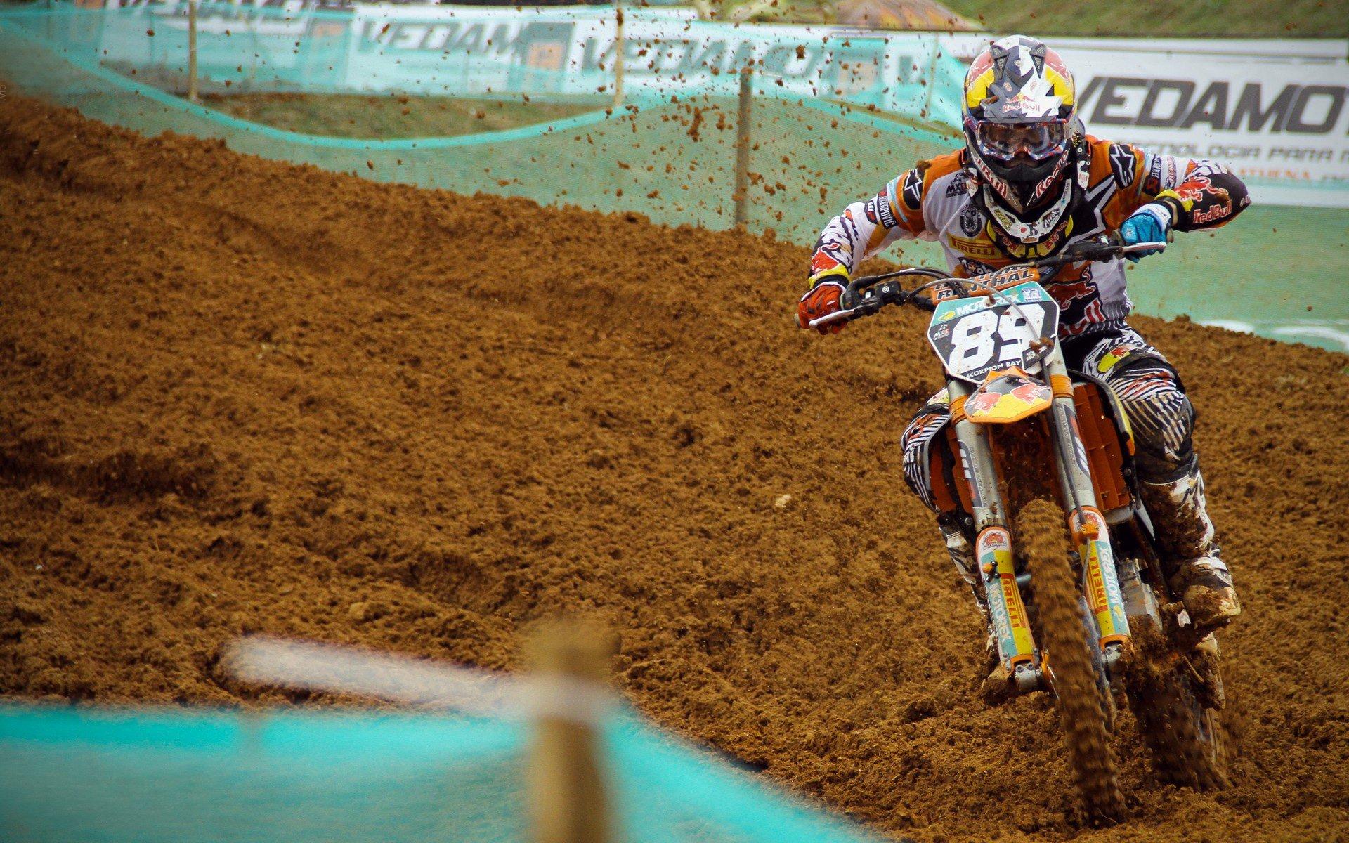 火箭新核申京放话，季后赛强度已至 强硬回击方是生存之道